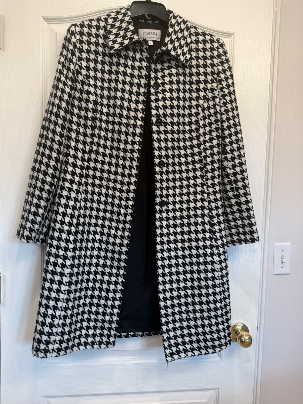 Black & White Houndstooth Coat